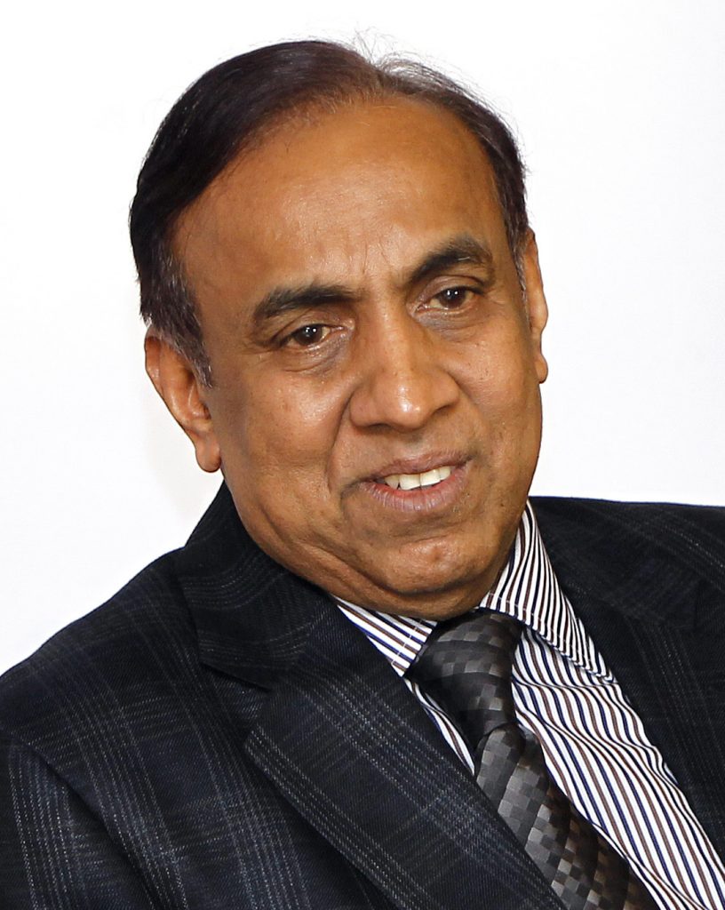 Dr Ravi Pillai