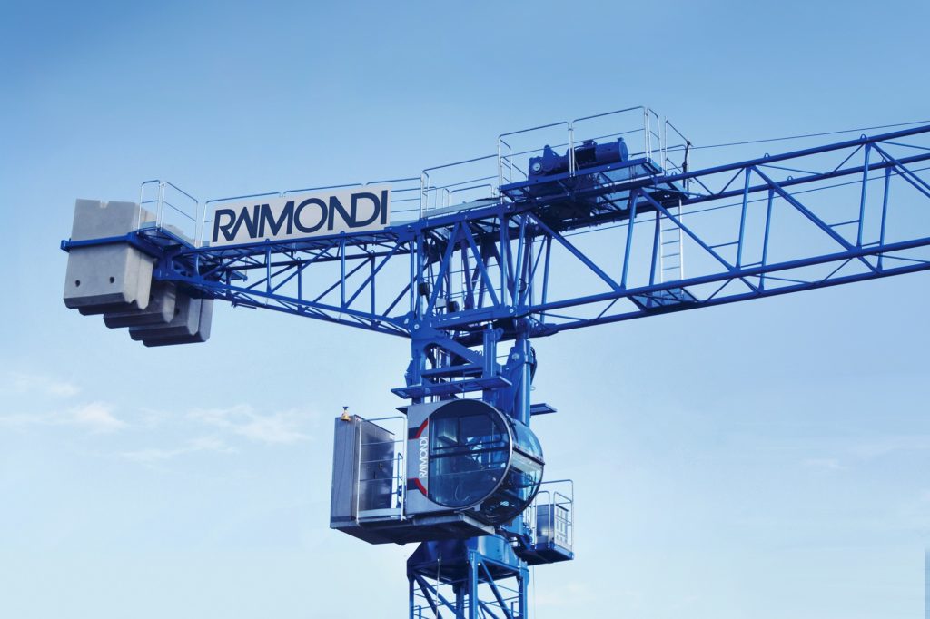 Raimondi LRH174 hydraulic luffing crane 8