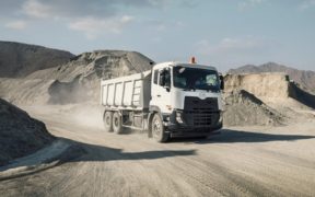 UD Trucks Quester for Long Haul