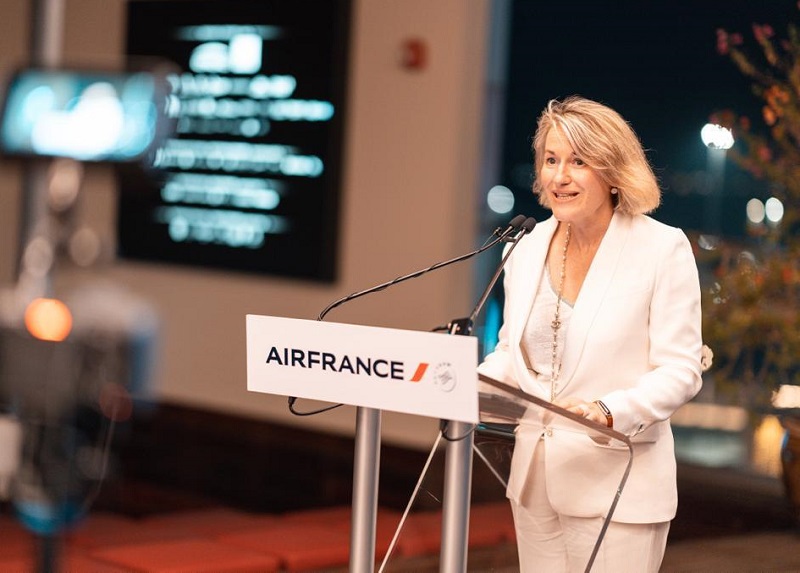 Photo of Le PDG d’Air France signe des contrats de carburéacteur durable à Dubaï