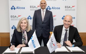 EGA Alcoa signing photo 1