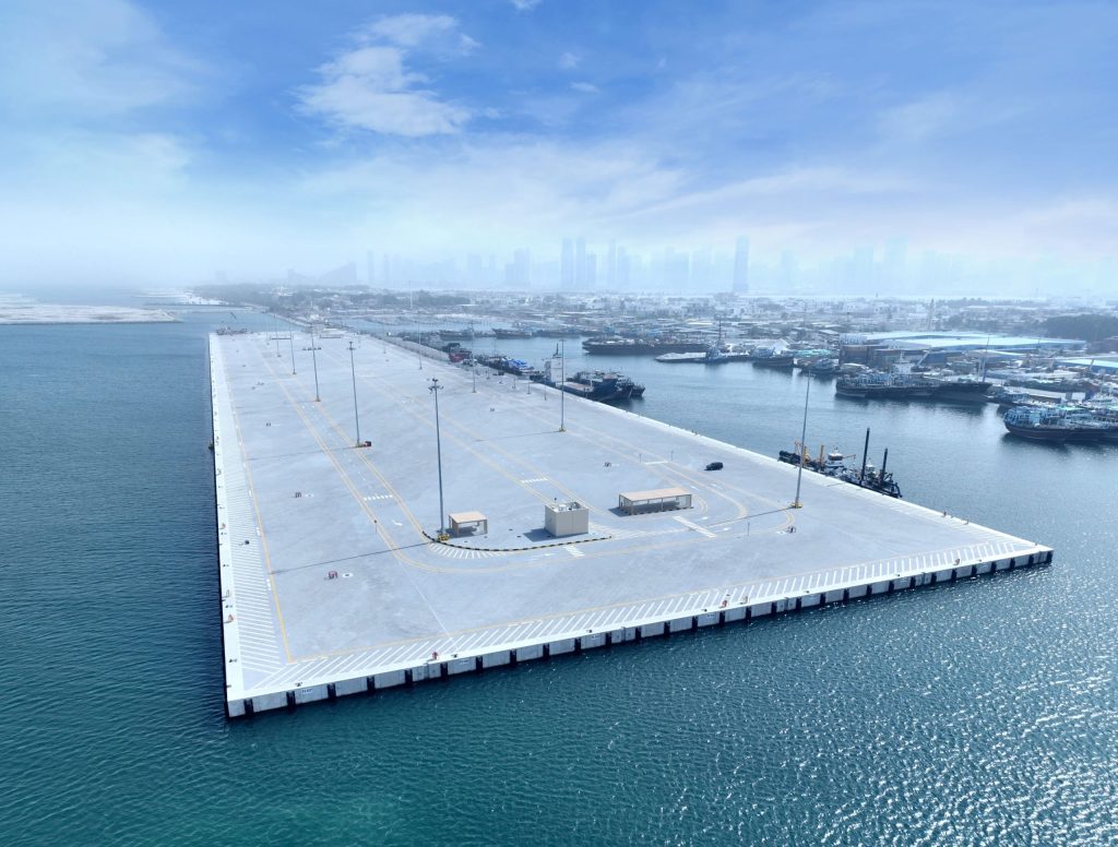 DP World has expanded the quay at Mina Al Hamriya to a total of 3140 metres and added five new berths scaled